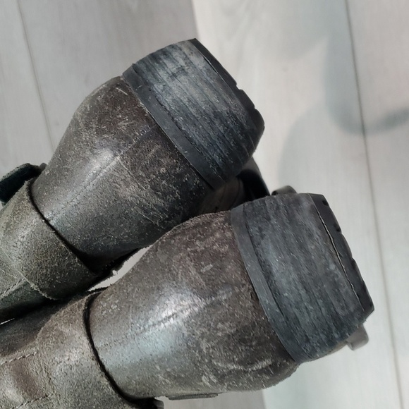 Born Women IVY Comfort Distressed Leather Moto Tall Riding Shoes Boots sz 7.5 - Picture 6 of 12